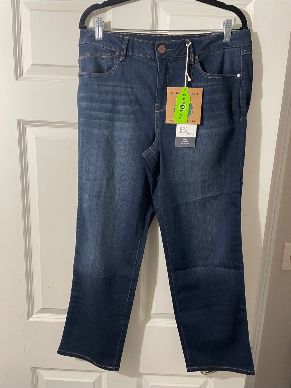 1822 Butter Denim Women's Indigo Straight-Leg Jeans